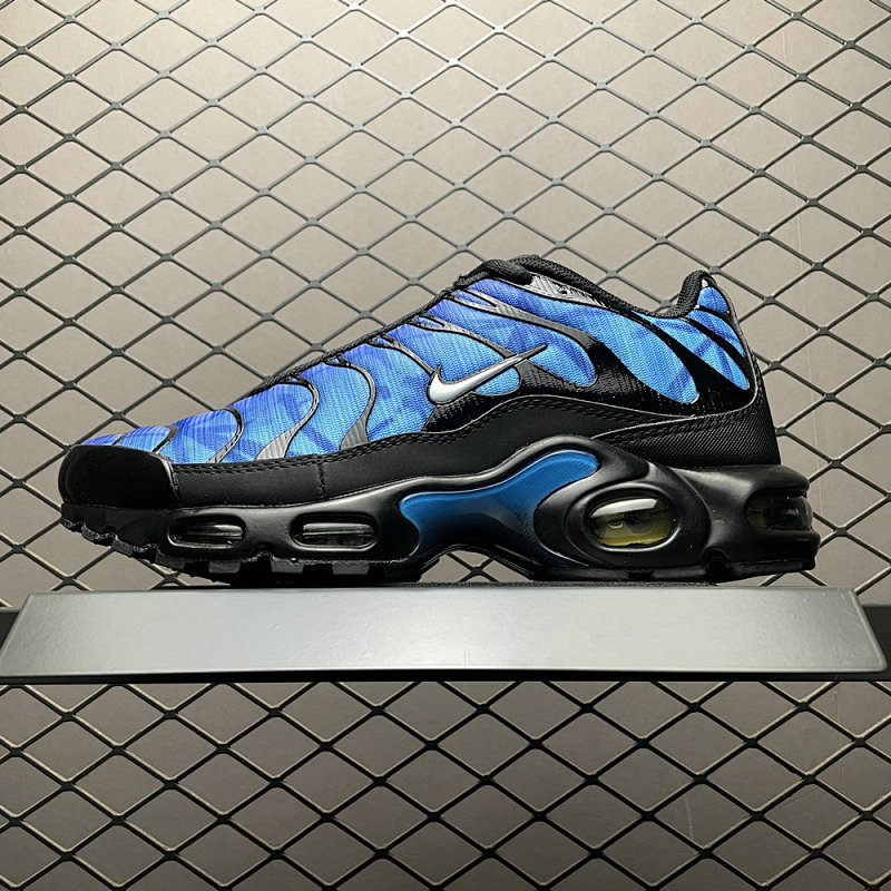 NIKE FV0393-001