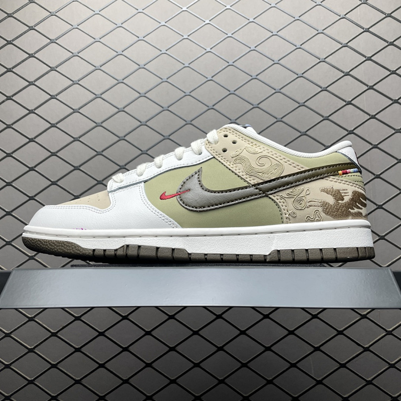 NIKE IQ1118-220