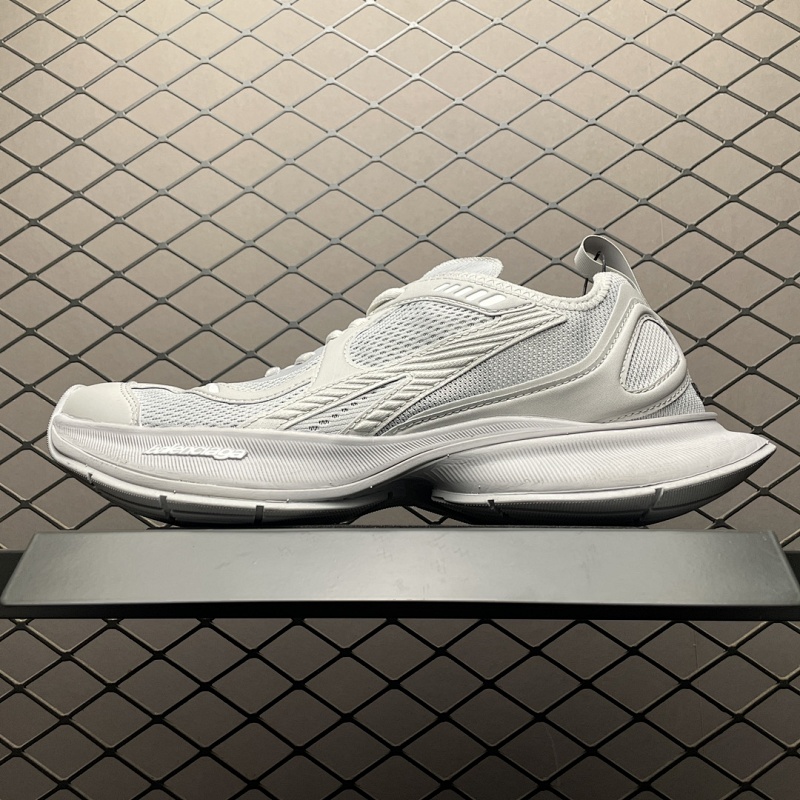 Balenciaga US Circuit XA-174474599