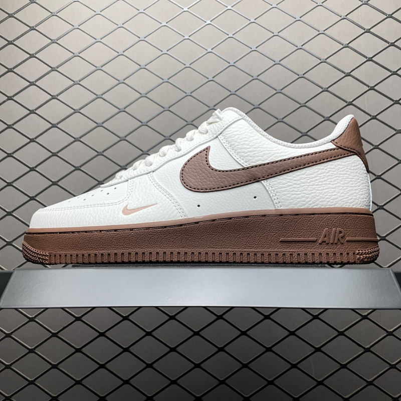 NIKE IM3378-122