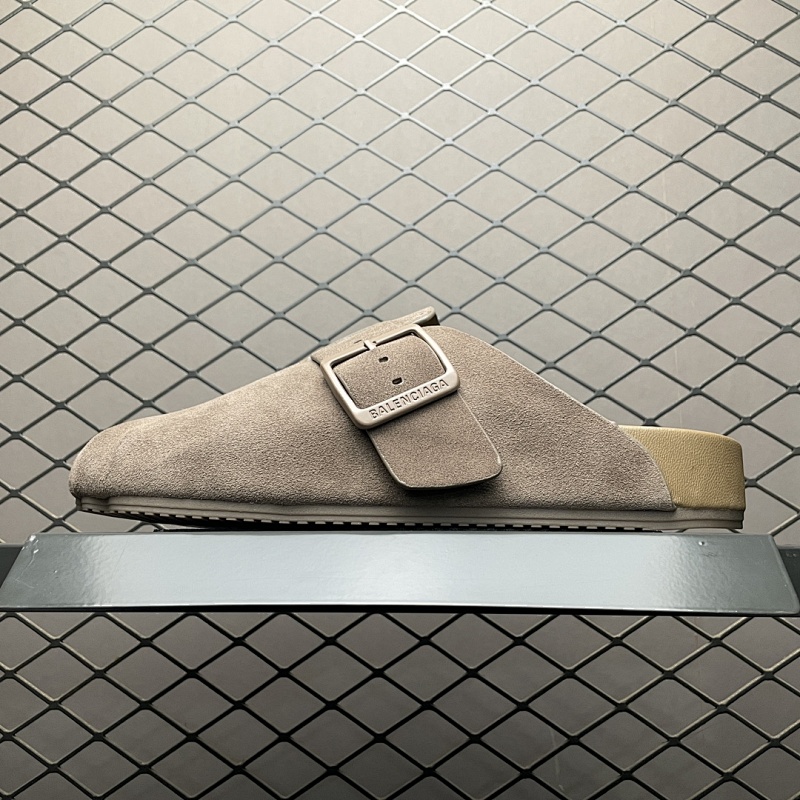 Balenciaga SIZE40