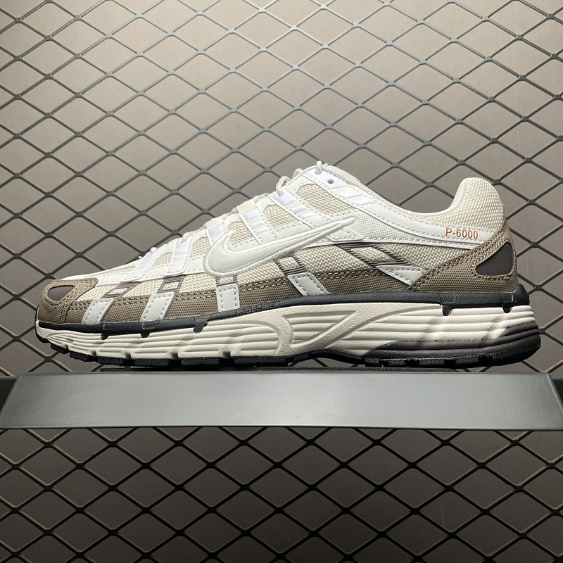 NIKE IO1904-104