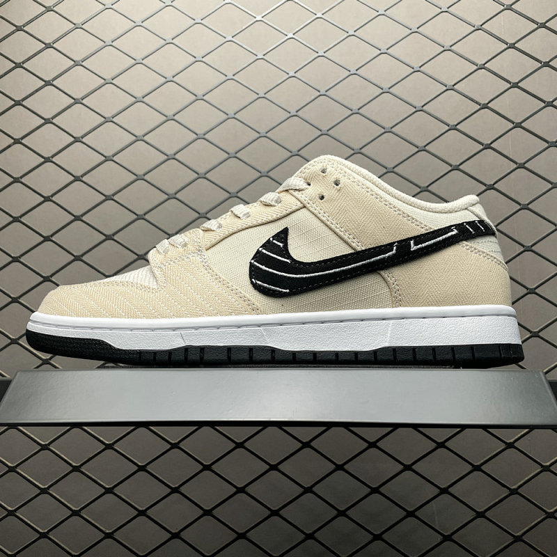 NIKE FD2627-200