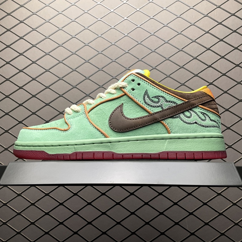 NIKE HF3058-300