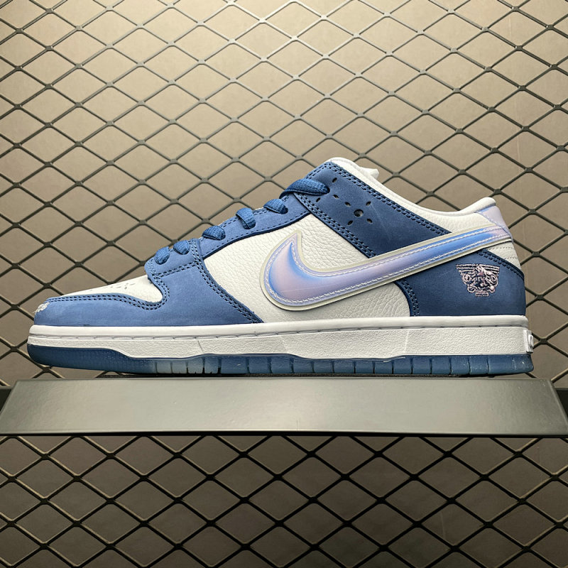 NIKE FN7819-400