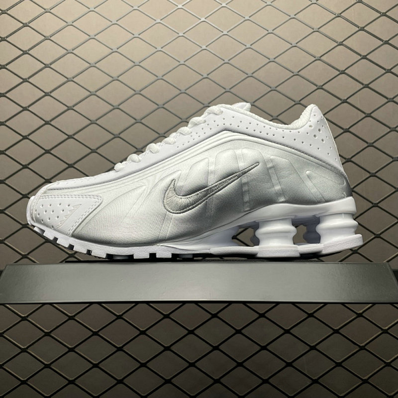 NIKE AR3565-101
