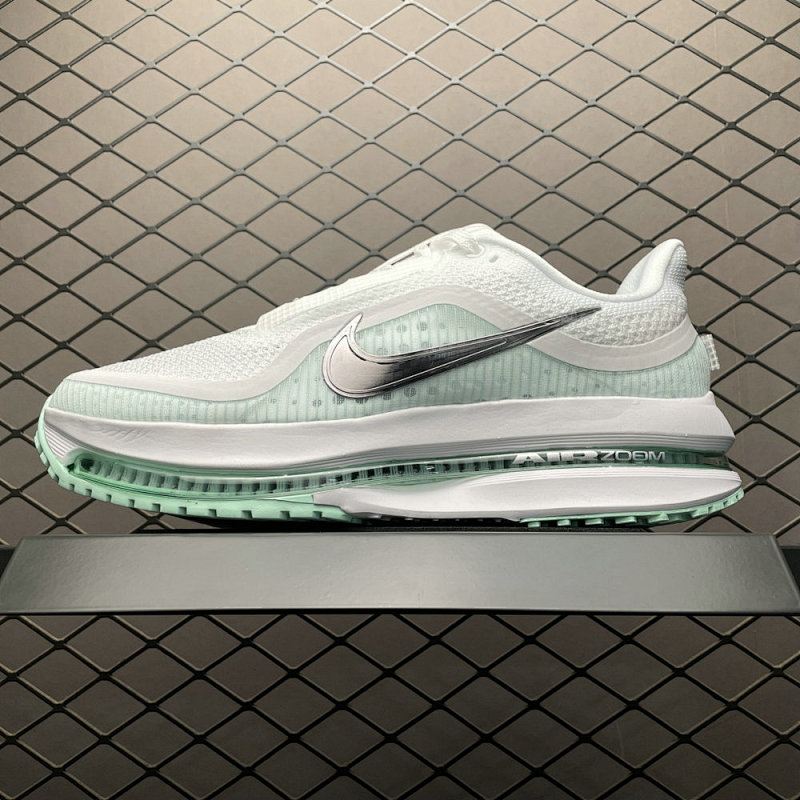 NIKE HQ2593-103