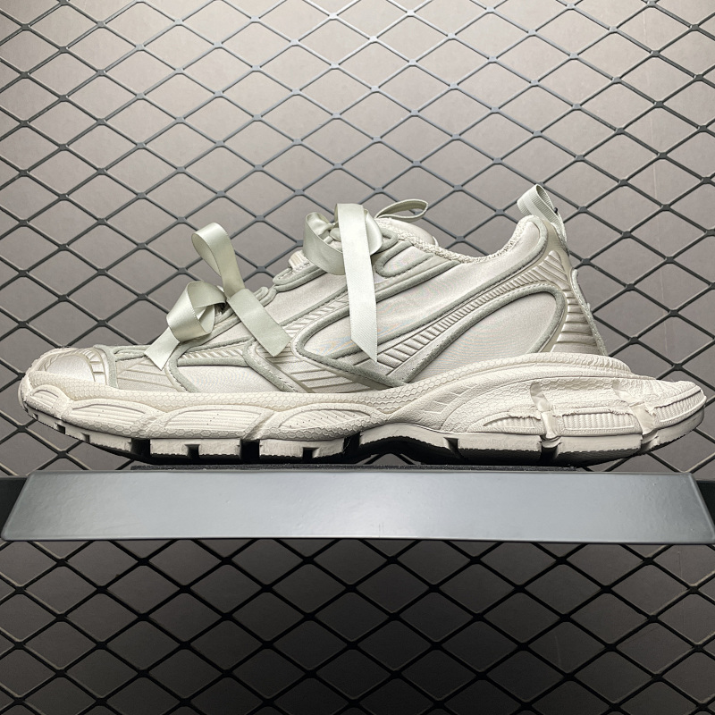 Balenciaga USD76-224321927