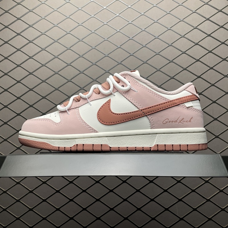 NIKE PC0528-105