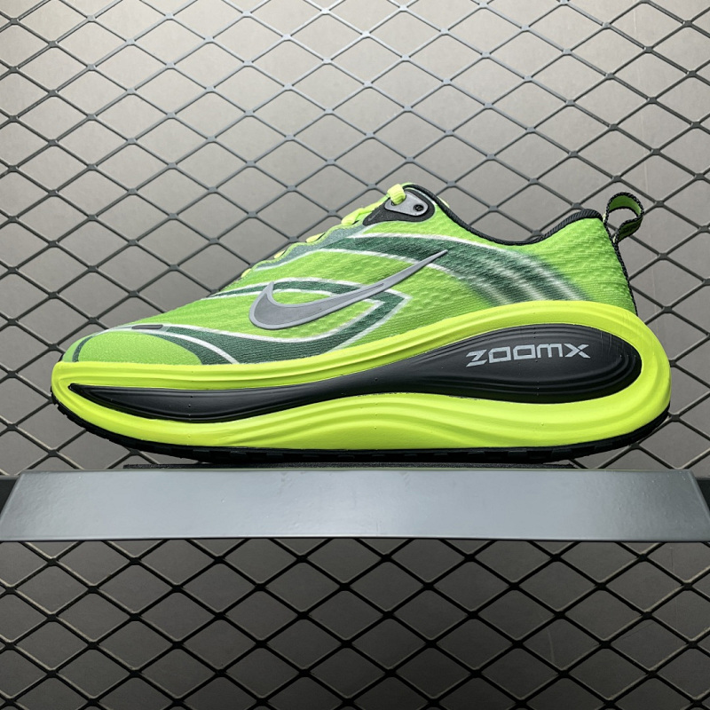 NIKE IM8072-999