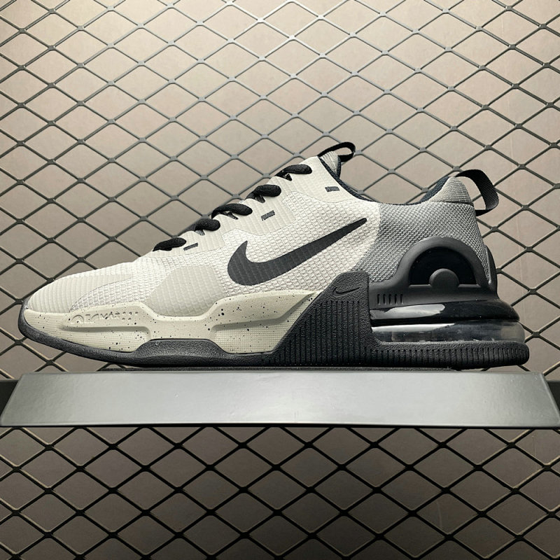 NIKE DM0829-013