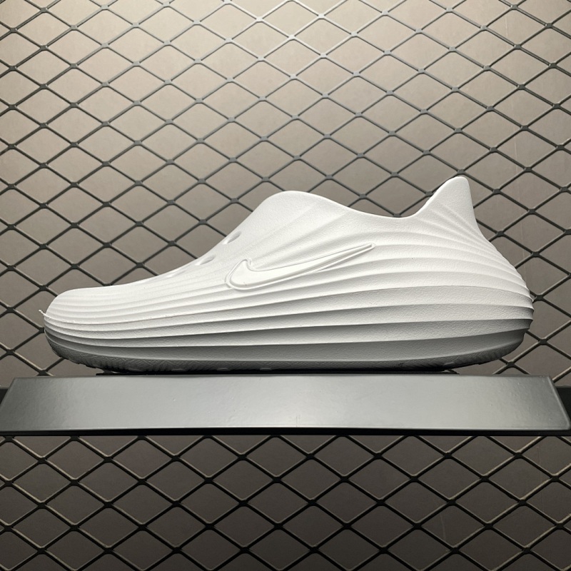 NIKE HV506