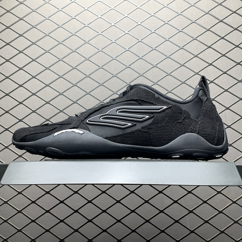 Balenciaga USD56-223518954