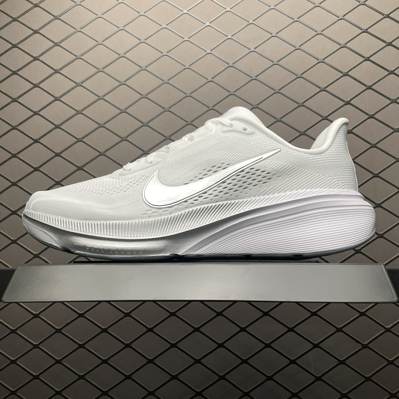 NIKE PEGASUS42-240157031