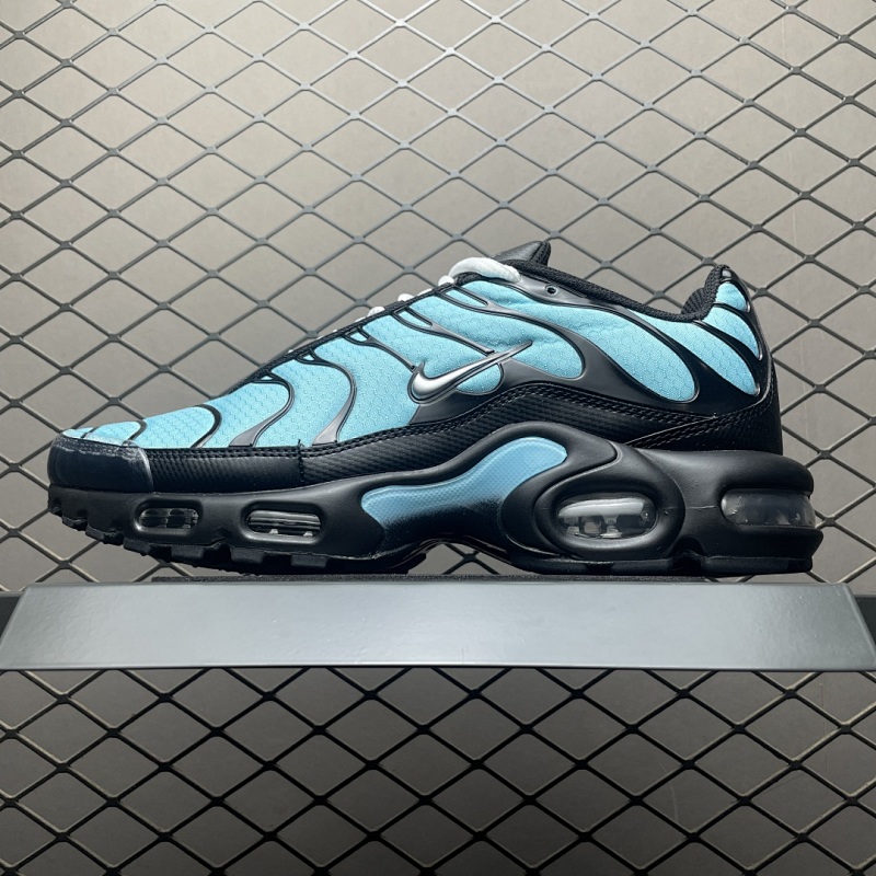 NIKE CW8838-400