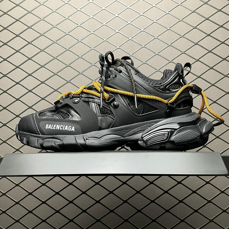 Balenciaga USD Track Sneaker-191595987