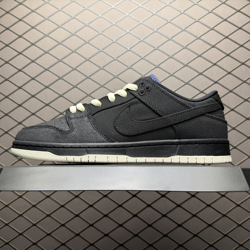 NIKE DX6775-400