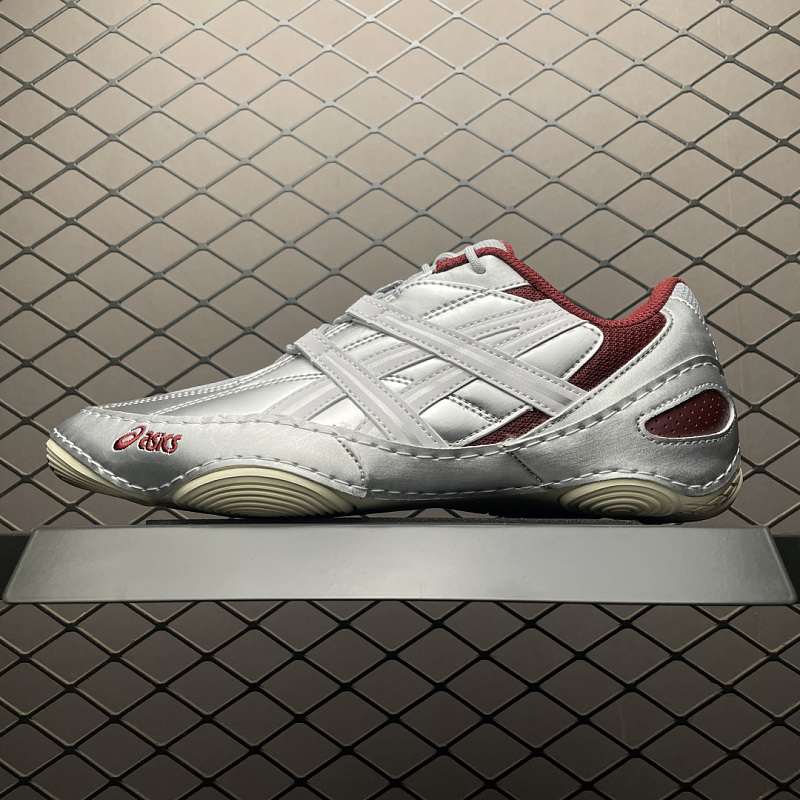 Asics HYPERSYNC1203A879-020