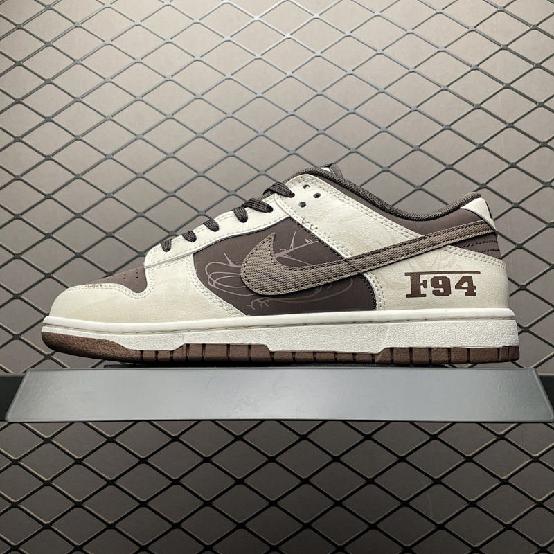 NIKE WG1123-031