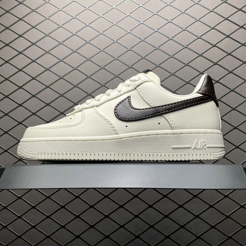 NIKE IH7332-001