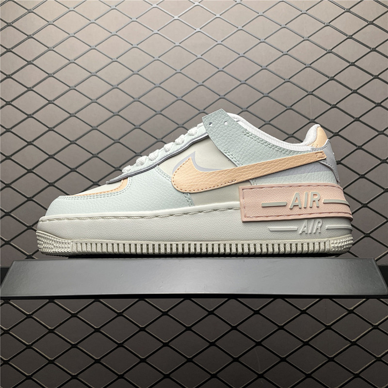 NIKE CU8591-104