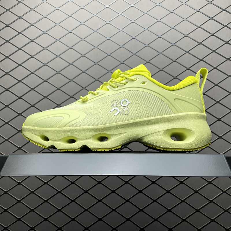 On Cloud USD66-224321393