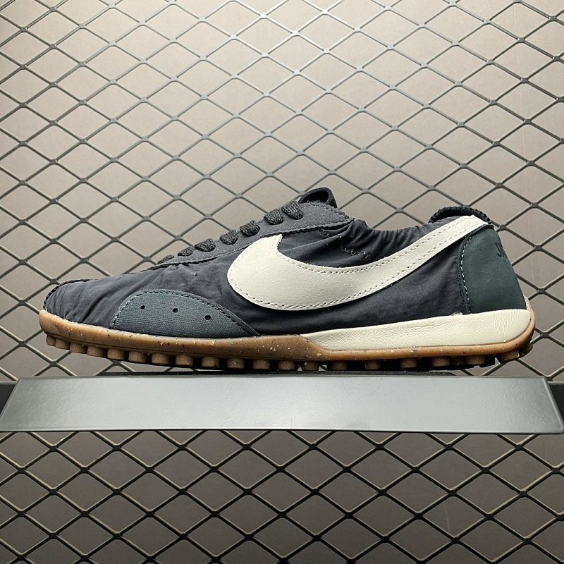 NIKE HV8547-001