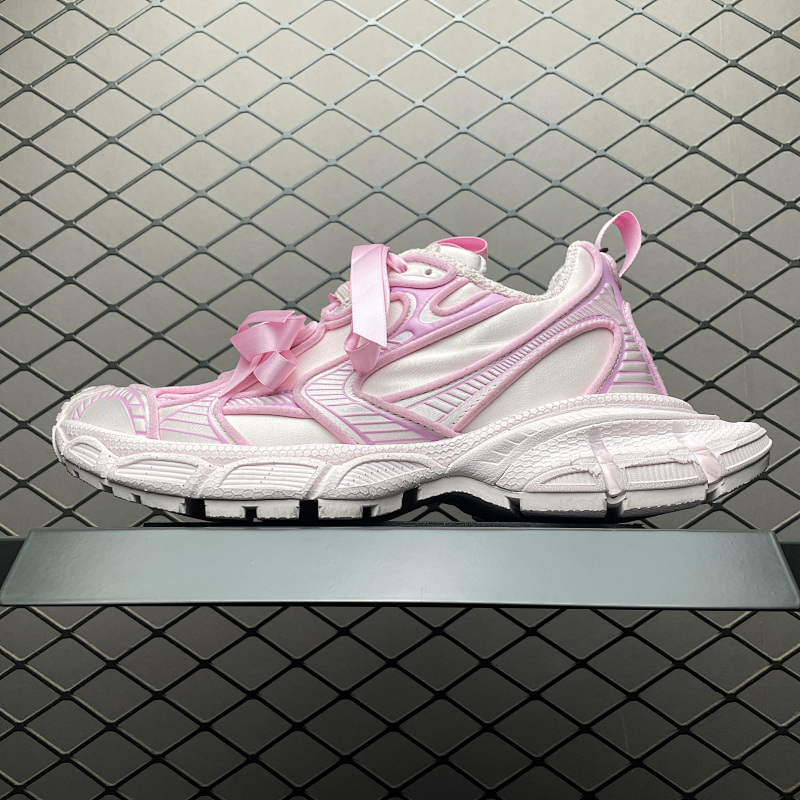 Balenciaga USD76-224321904