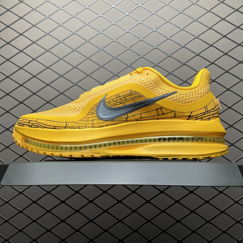 NIKE IH3256-700