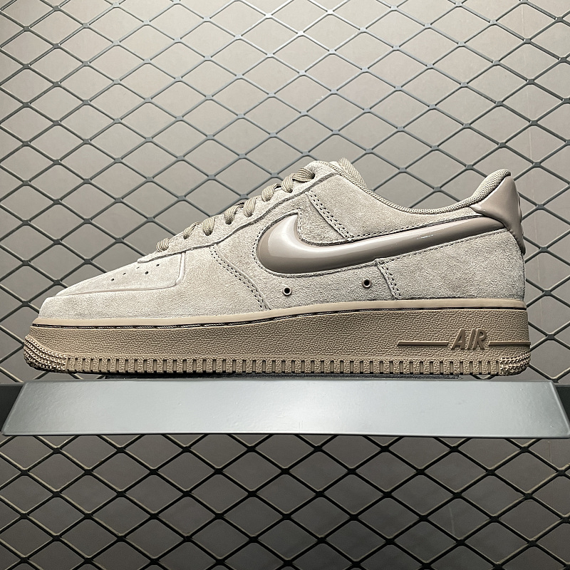 NIKE HV4406-200