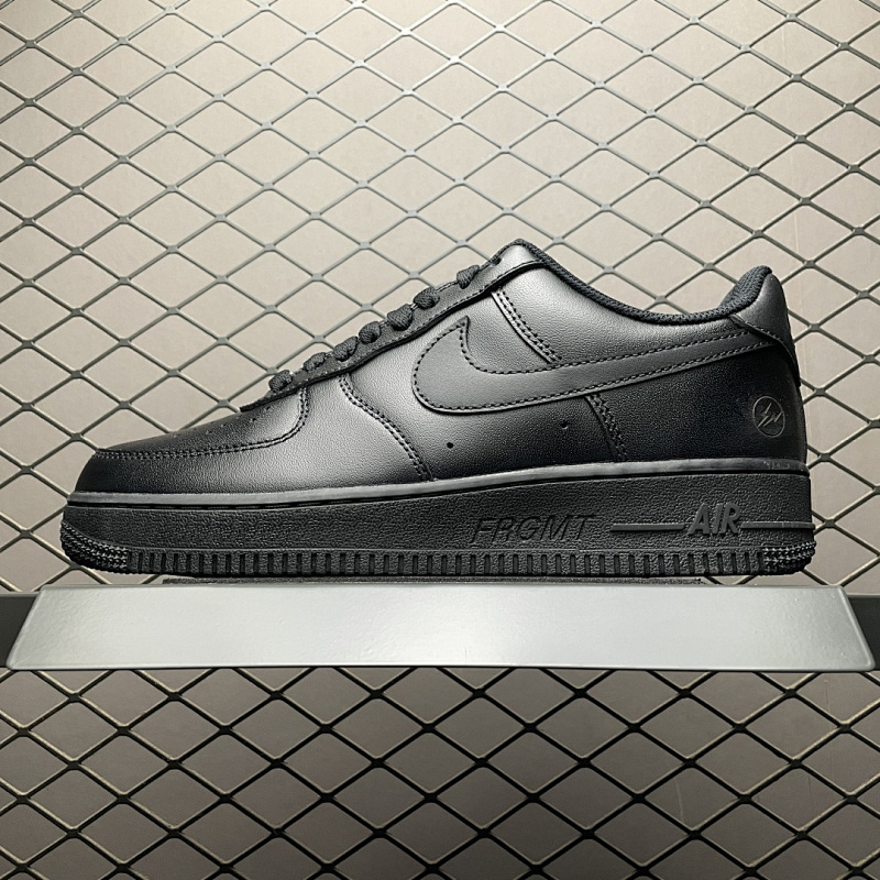 NIKE AIR-231272517