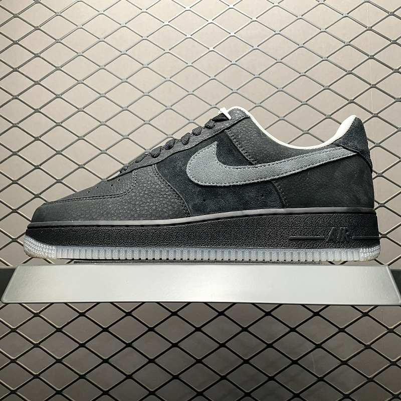 NIKE IQ9791-001