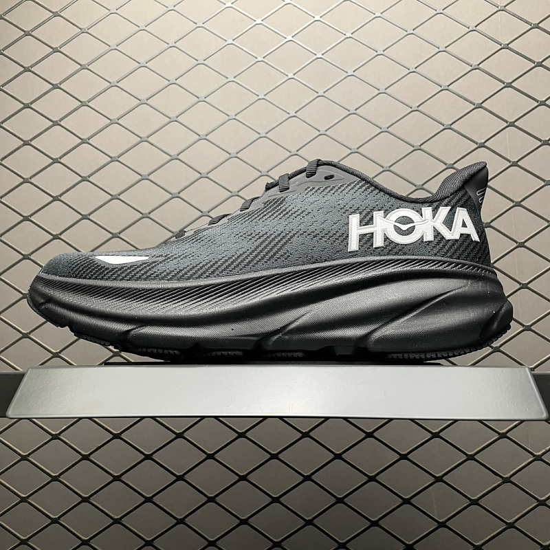 Hoka USD One One Clifton-235246022
