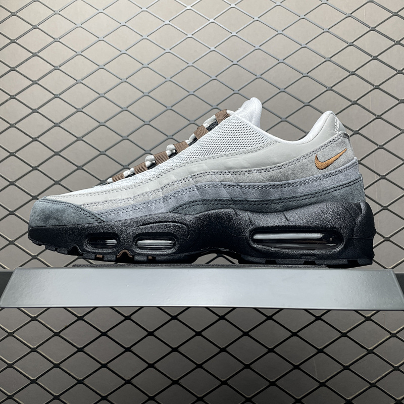 NIKE HF7545-002-223706212