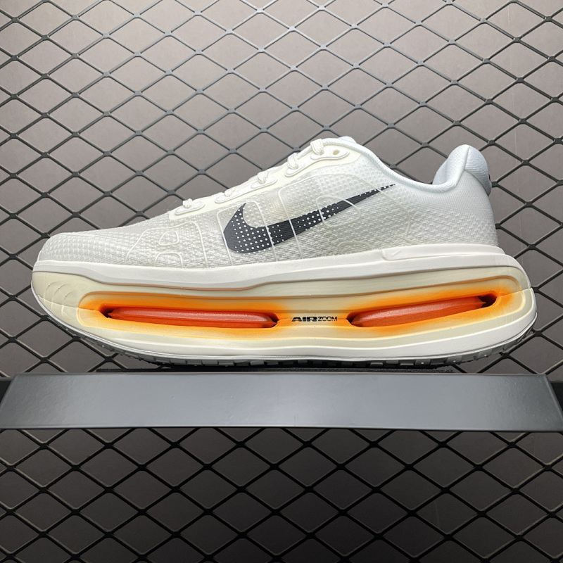NIKE IQ4035-100-221426502