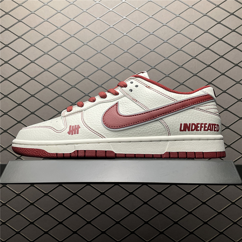 NIKE UN1697-655