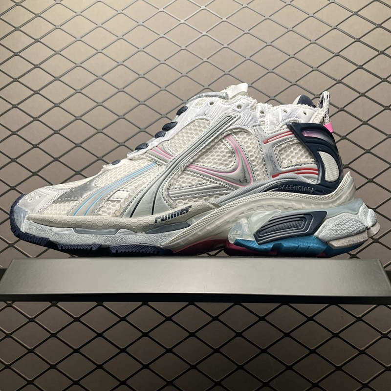 Balenciaga US Runner-174474176