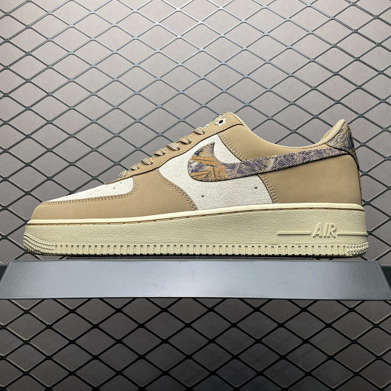 NIKE IO9803-200