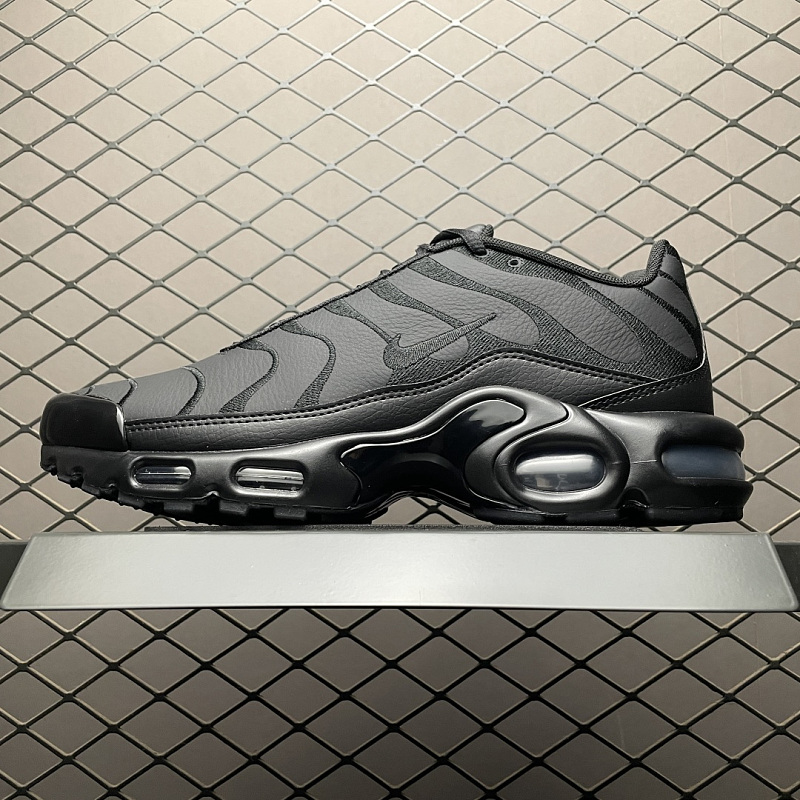 NIKE AJ2029-001