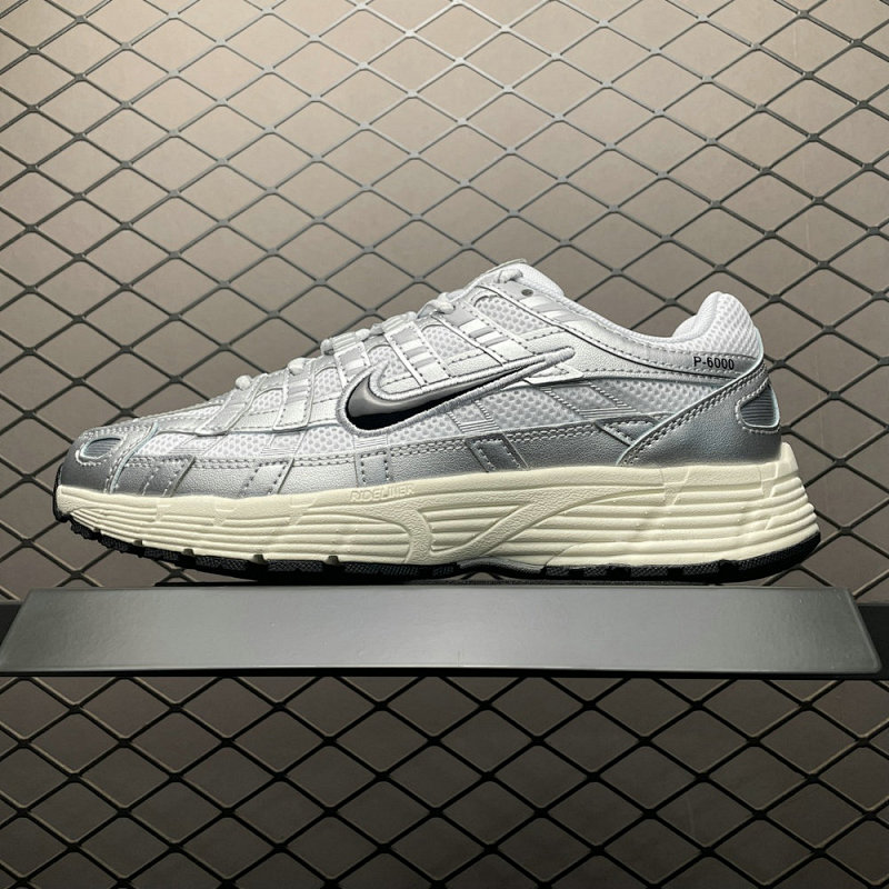NIKE CD6404-105