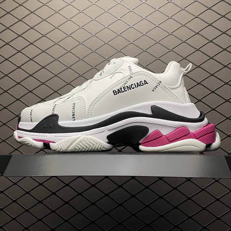 Balenciaga US Triple Sneaker 02205