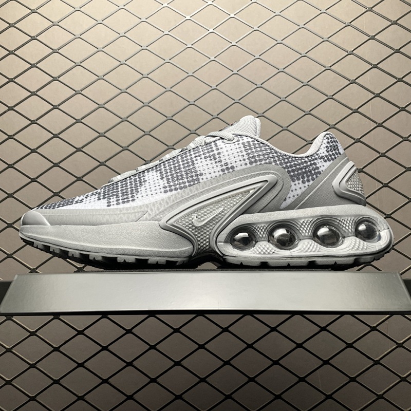 NIKE IB3078-001