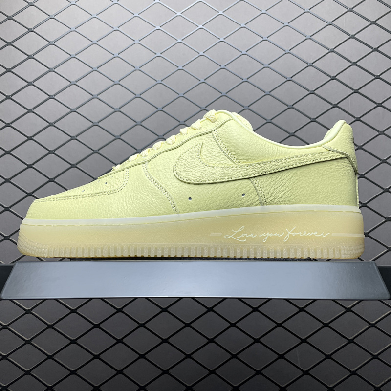 NIKE CZ8065-800