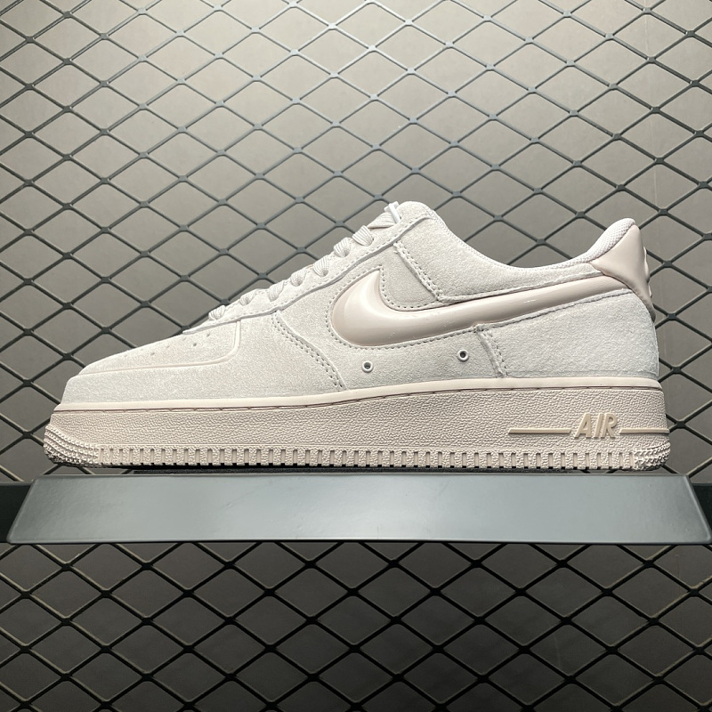 NIKE HV4406-601