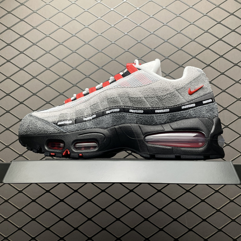 NIKE IB4523-003