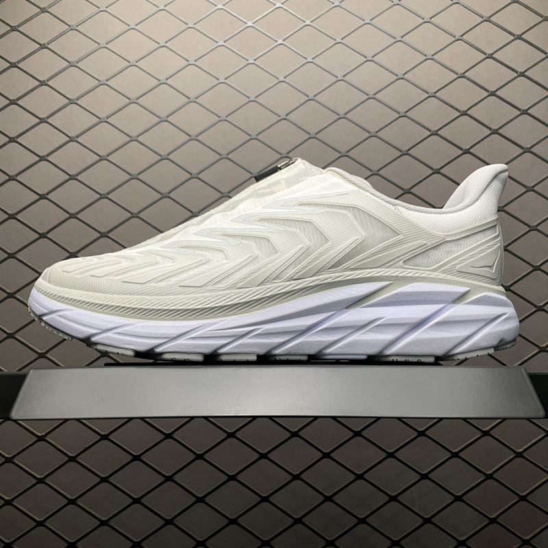 Hoka CLIFTON1127924-231467749