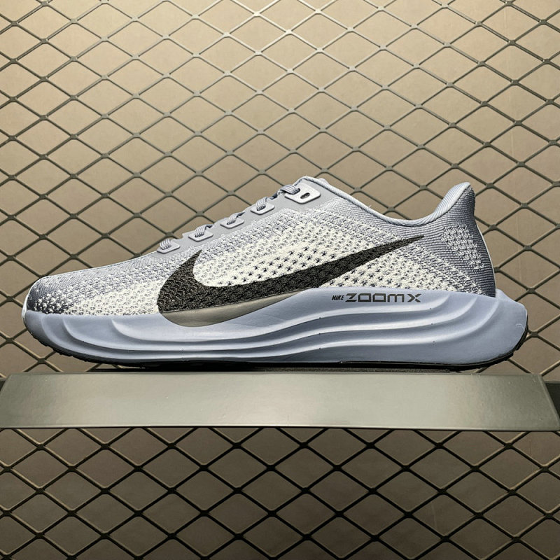 NIKE FQ7262-402