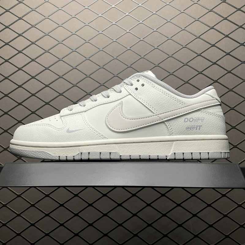NIKE WG0508-046
