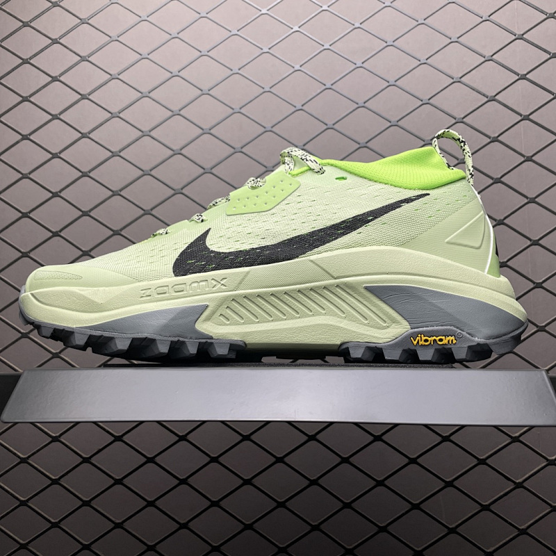 NIKE HV8113-011