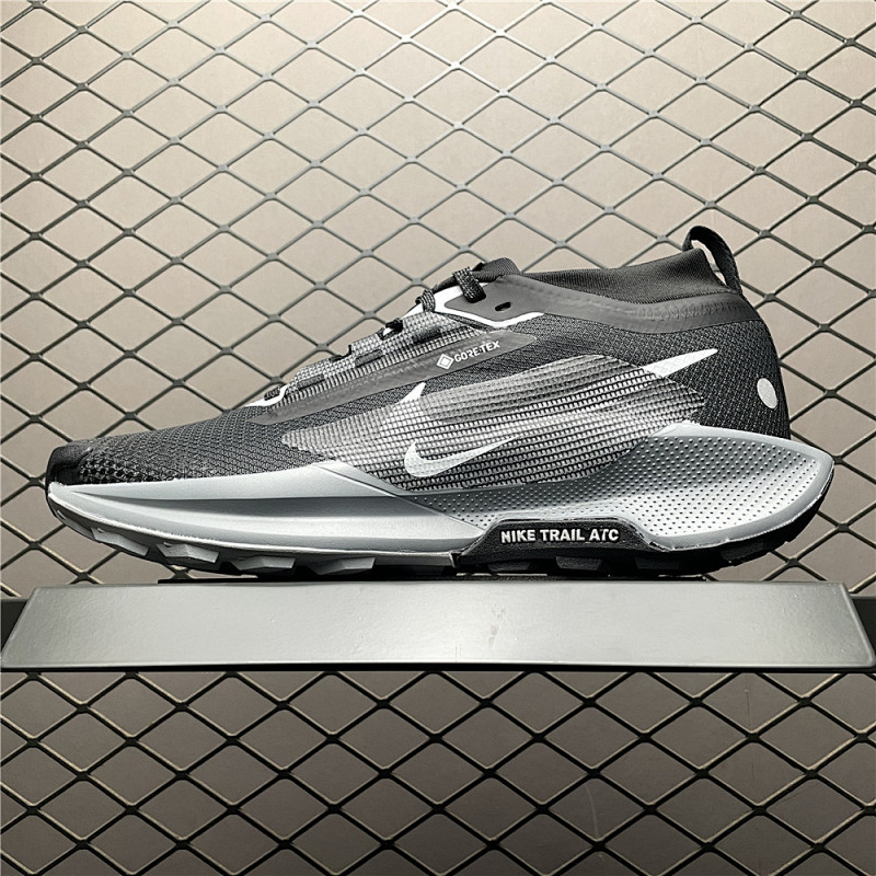 NIKE FQ0908-001